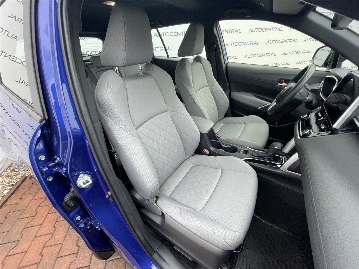 Toyota Corolla Cross SUV 2,0 l 112 kw