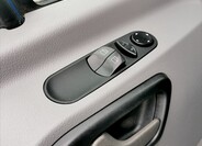 Volkswagen Crafter 10