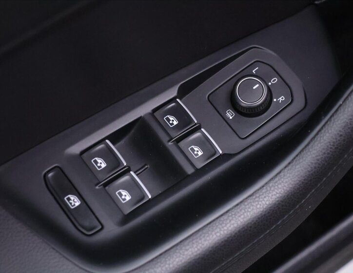 Volkswagen Passat Kombi 2,0 l 110 kw