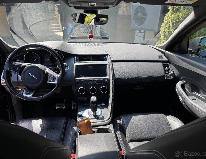 Jaguar E-Pace Hatchback 0,0 0