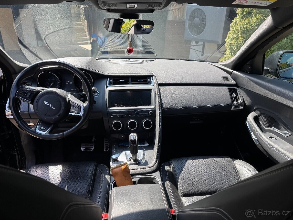 Jaguar E-Pace Hatchback 0,0 0