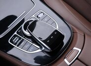 Mercedes-Benz Třídy E Sedan / Limuzína 2,0 l 135 kw