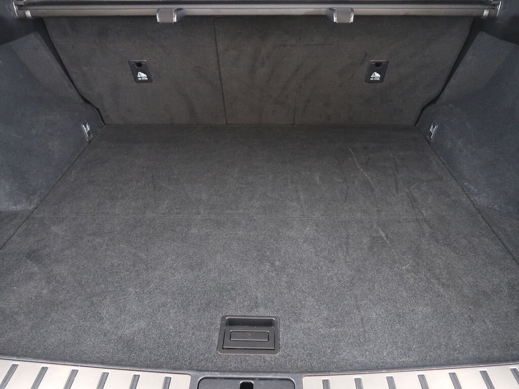 Lexus RX 300 SUV 2,0 l 175 kw