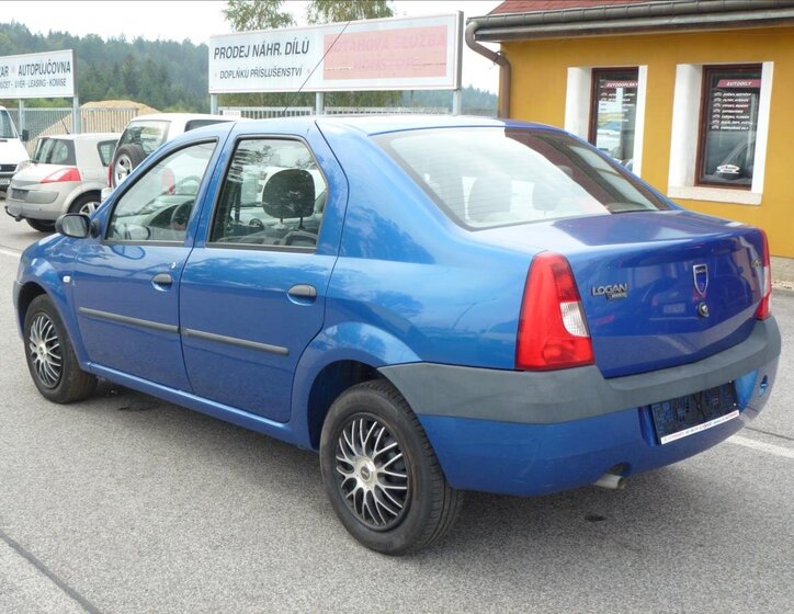 Dacia Logan 7