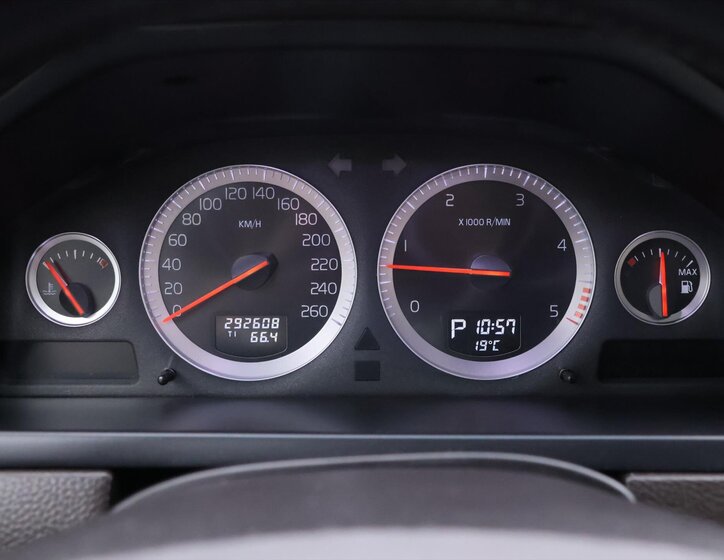 Volvo XC90 SUV / Terénní 2,4 l 147 kw