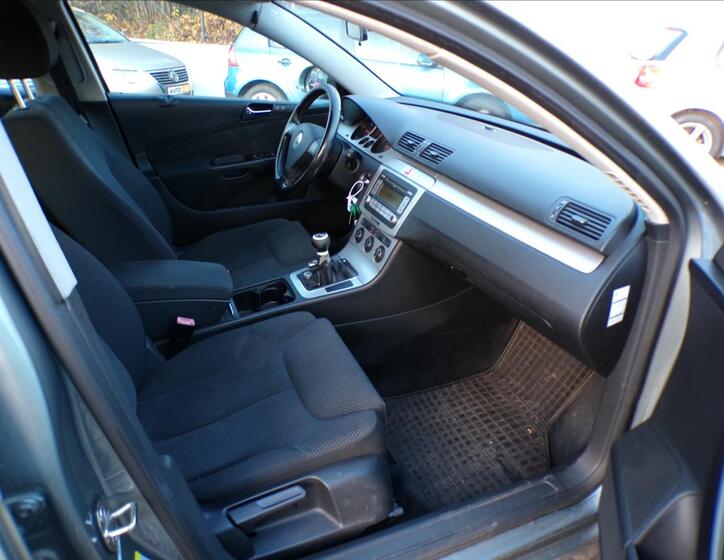 Volkswagen Passat 18