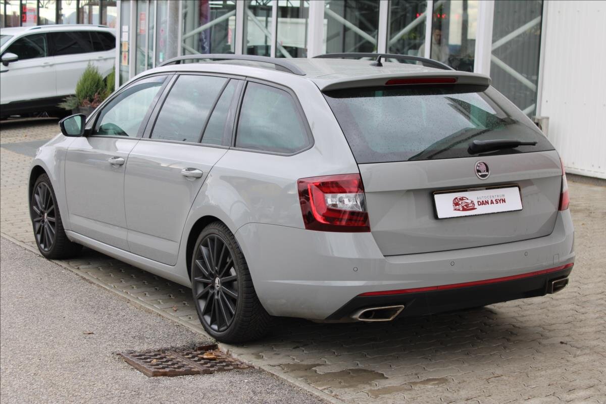Škoda Octavia Kombi 2,0 l 180 kw