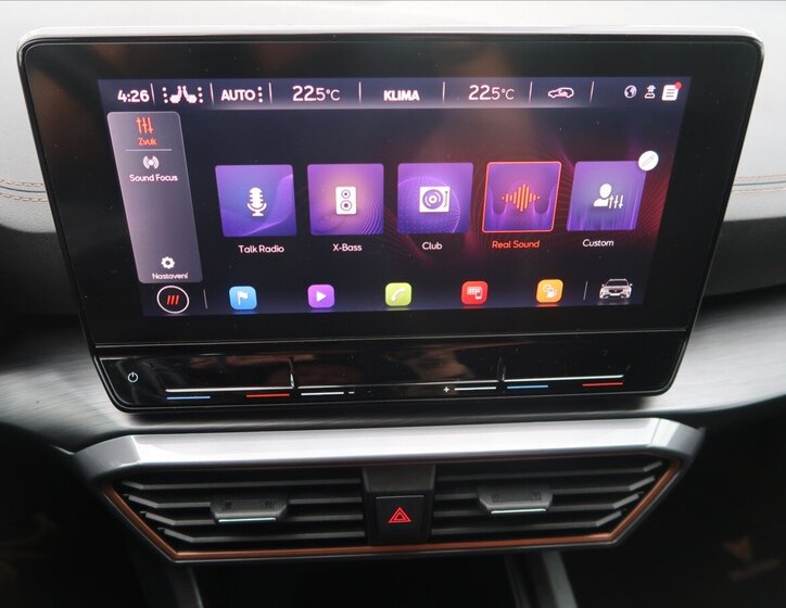 Cupra Formentor SUV / Terénní 2,0 l 140 kw