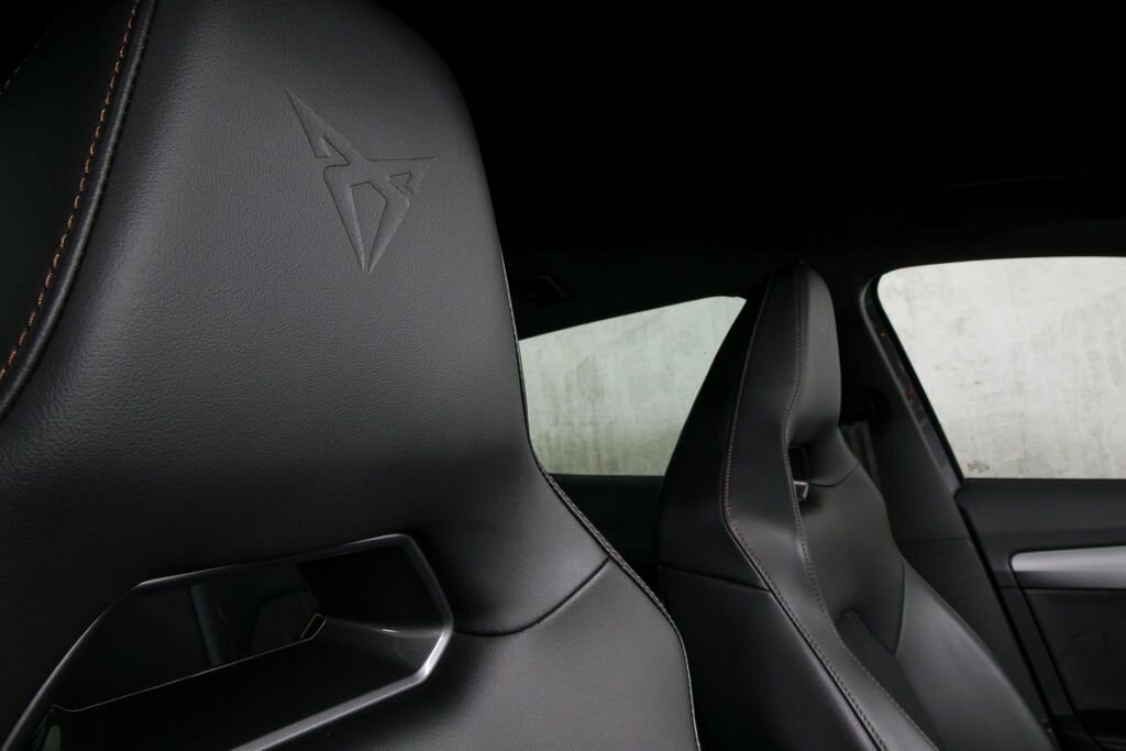 Cupra Formentor SUV / Terénní 2,0 l 140 kw