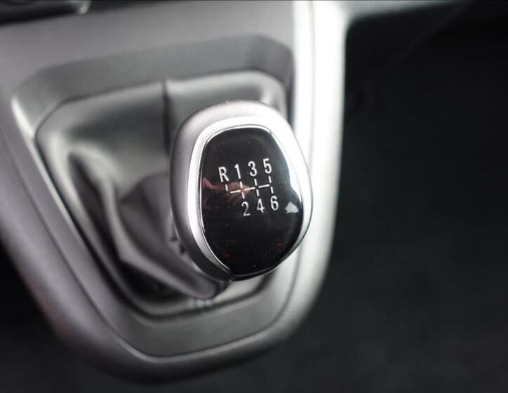 Toyota ProAce Verso 26