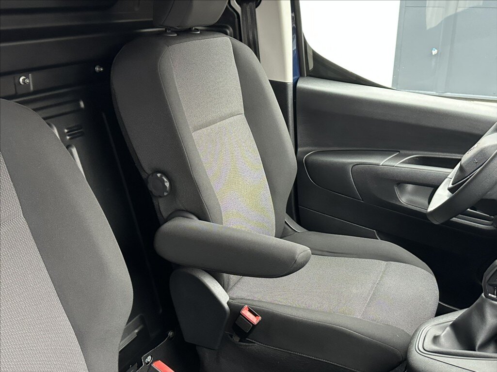 Peugeot Partner Skříň 1,5 l 75 kw
