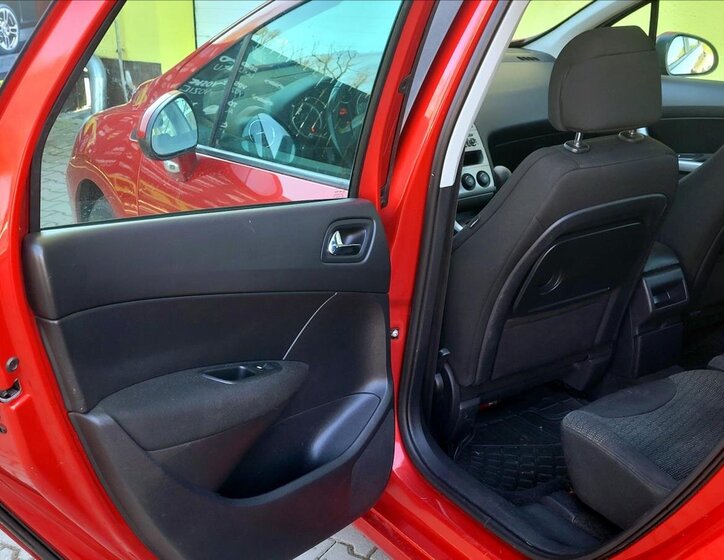 Peugeot 308 Kombi 1,6 l 88 kw