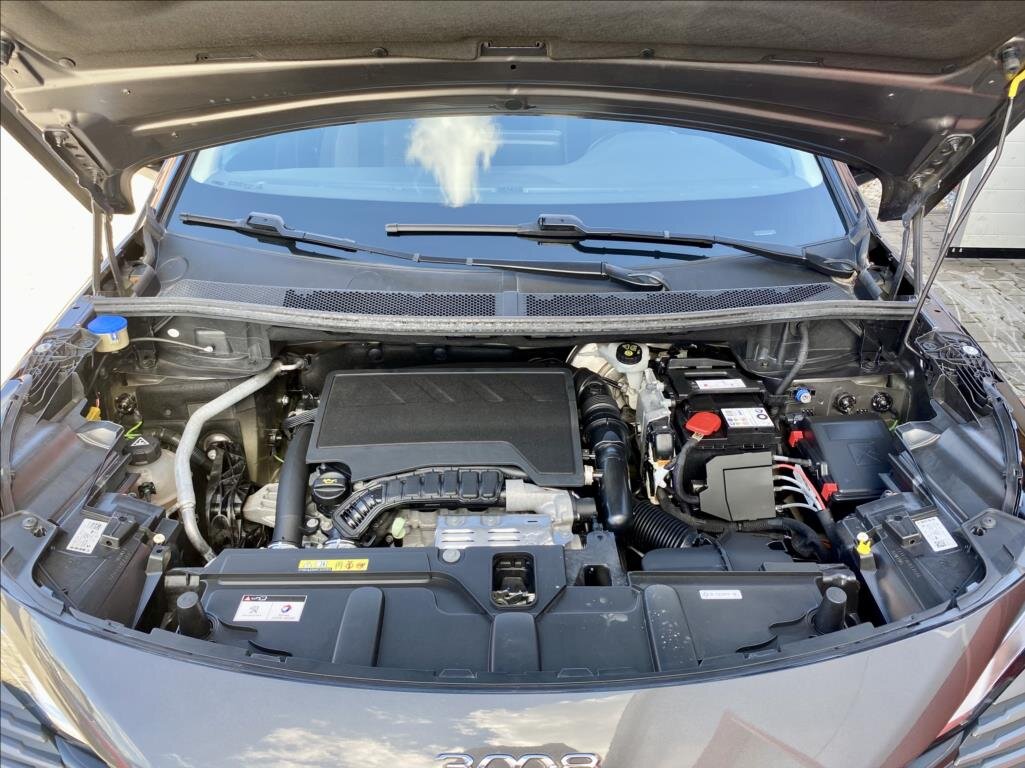 Peugeot 3008 SUV / Terénní 1,2 l 96 kw