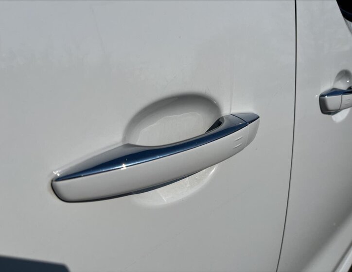 Opel Vivaro Ostatní 2,0 l 106 kw