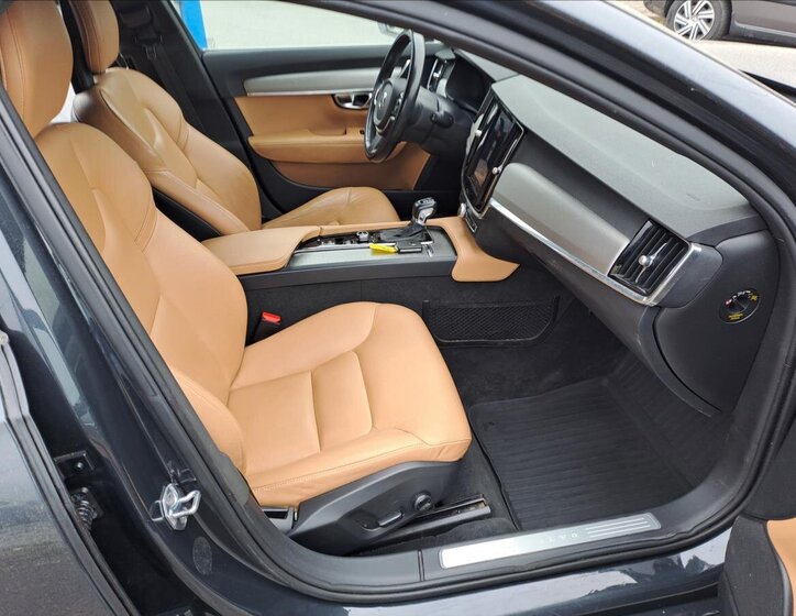 Volvo V90 Kombi 2,0 l 187 kw