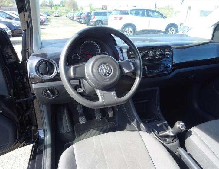 Volkswagen up! 11