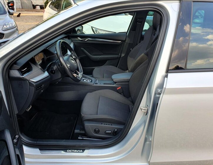 Škoda Octavia Kombi 1,4 l 150 kw