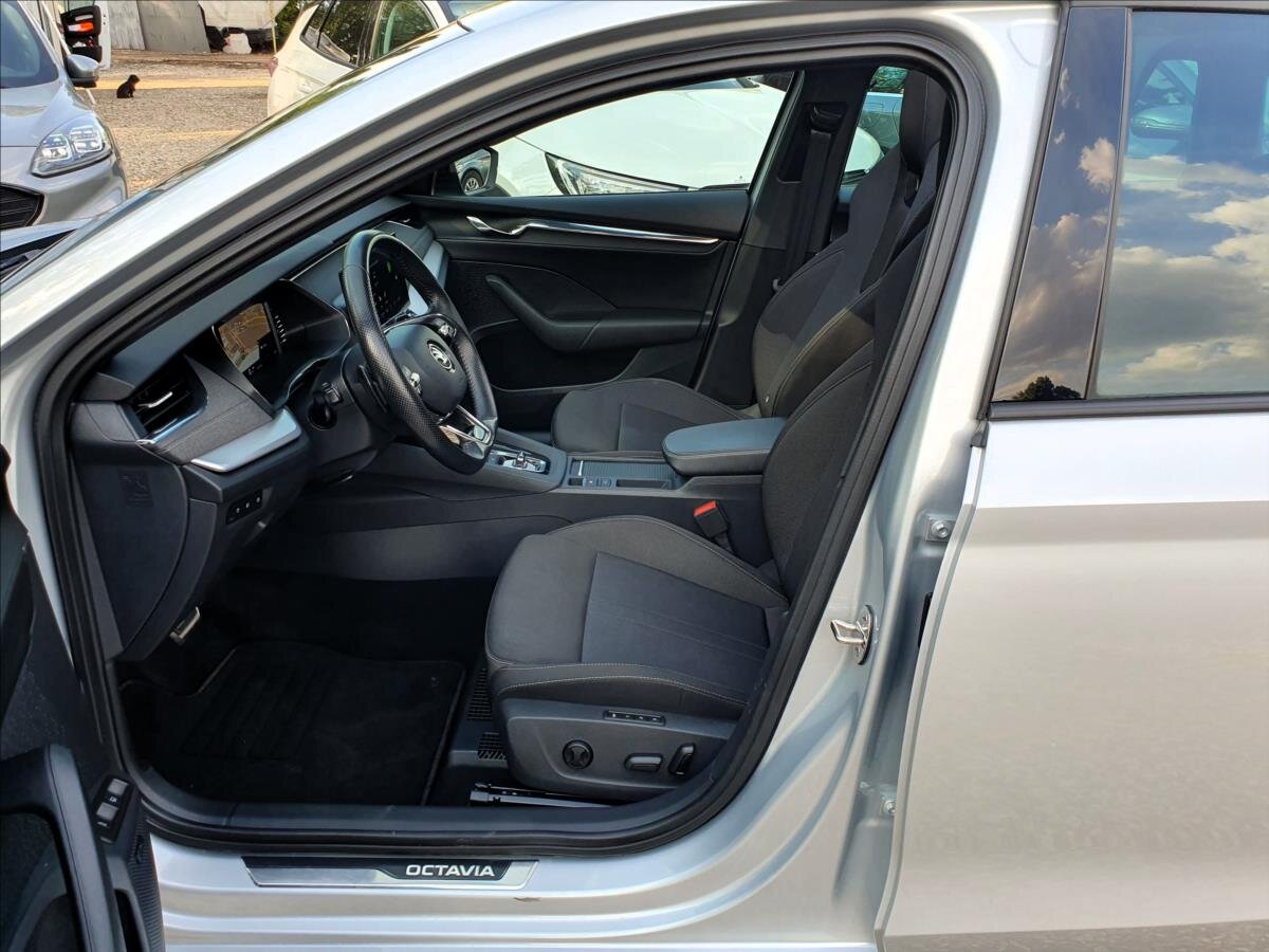 Škoda Octavia Kombi 1,4 l 150 kw