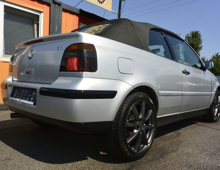 Volkswagen Golf 36