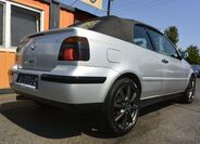 Volkswagen Golf 36