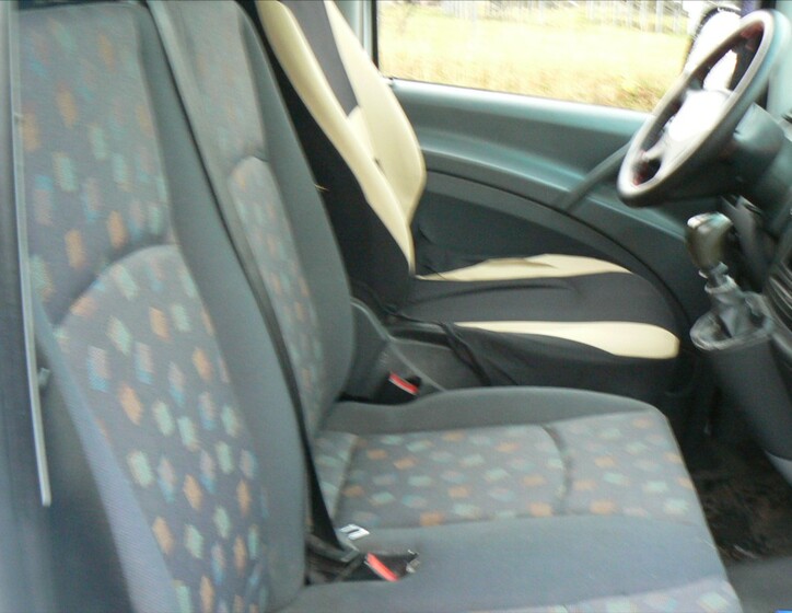 Mercedes-Benz Vito 14