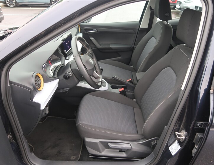 Seat Arona 11