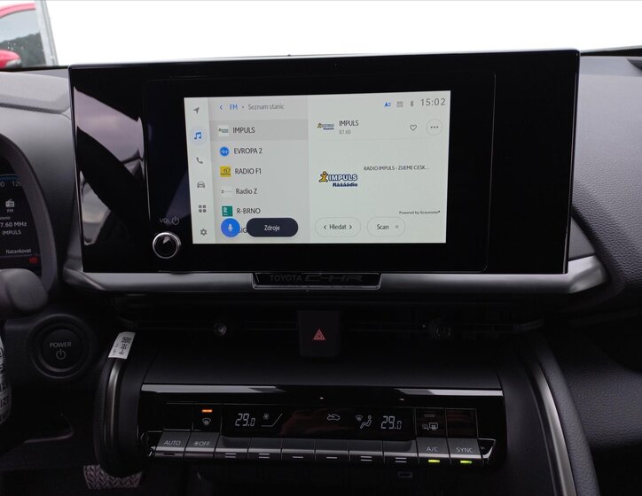 Toyota C-HR CUV / Crossover 1,8 l 72 kw