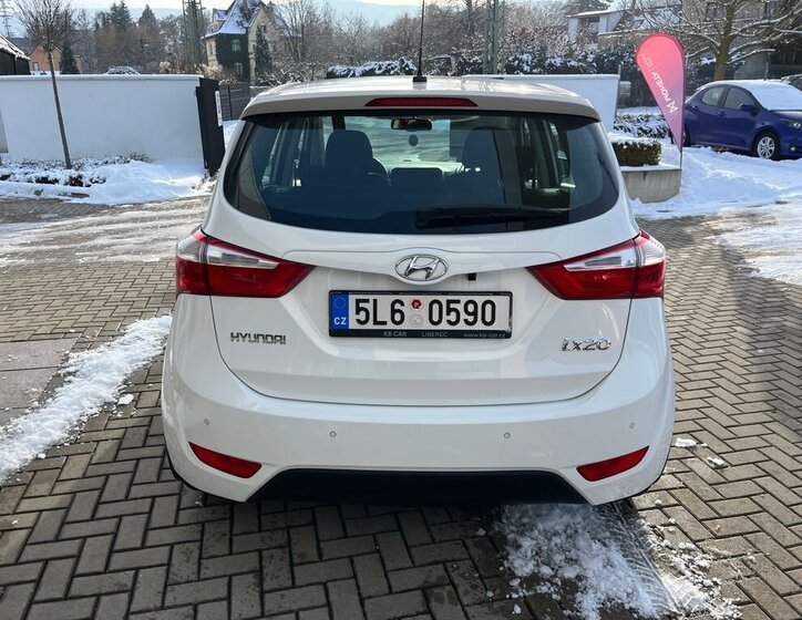 Hyundai ix20 MPV 1,6 l 92 kw