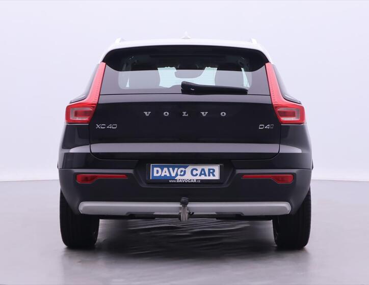 Volvo XC40 6