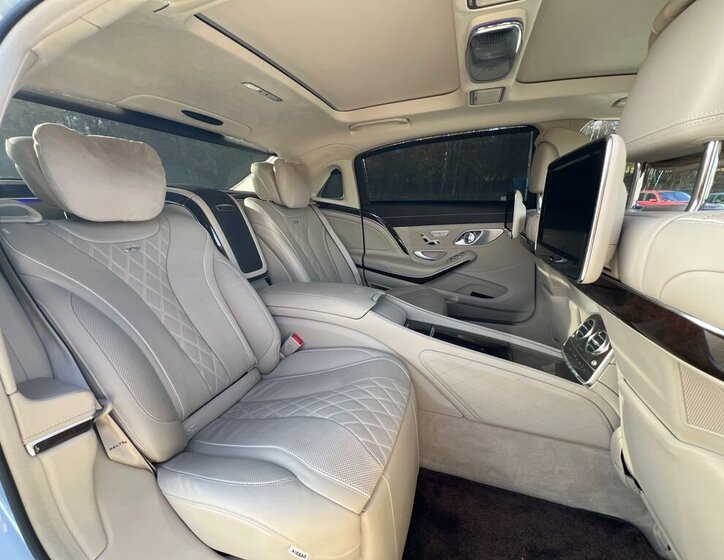 Mercedes-Benz Třídy S Sedan / Limuzína 6,0 l 390 kw