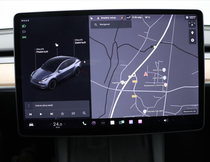 Tesla Model Y SUV / Terénní 0,0 258 kw