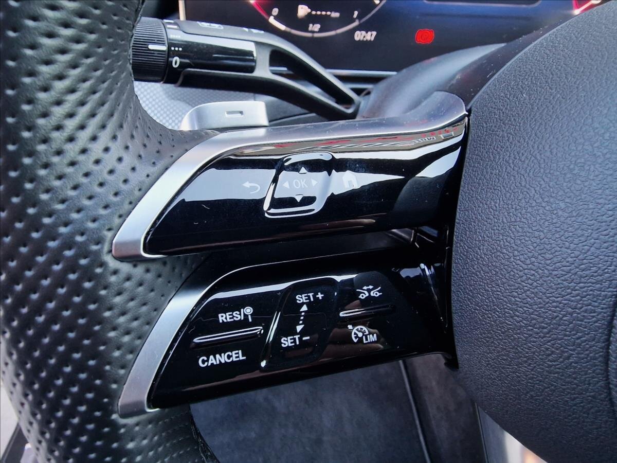 Mercedes-Benz Třídy C Sedan / Limuzína 2,0 l 147 kw