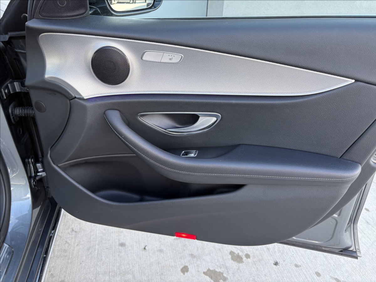 Mercedes-Benz Třídy E