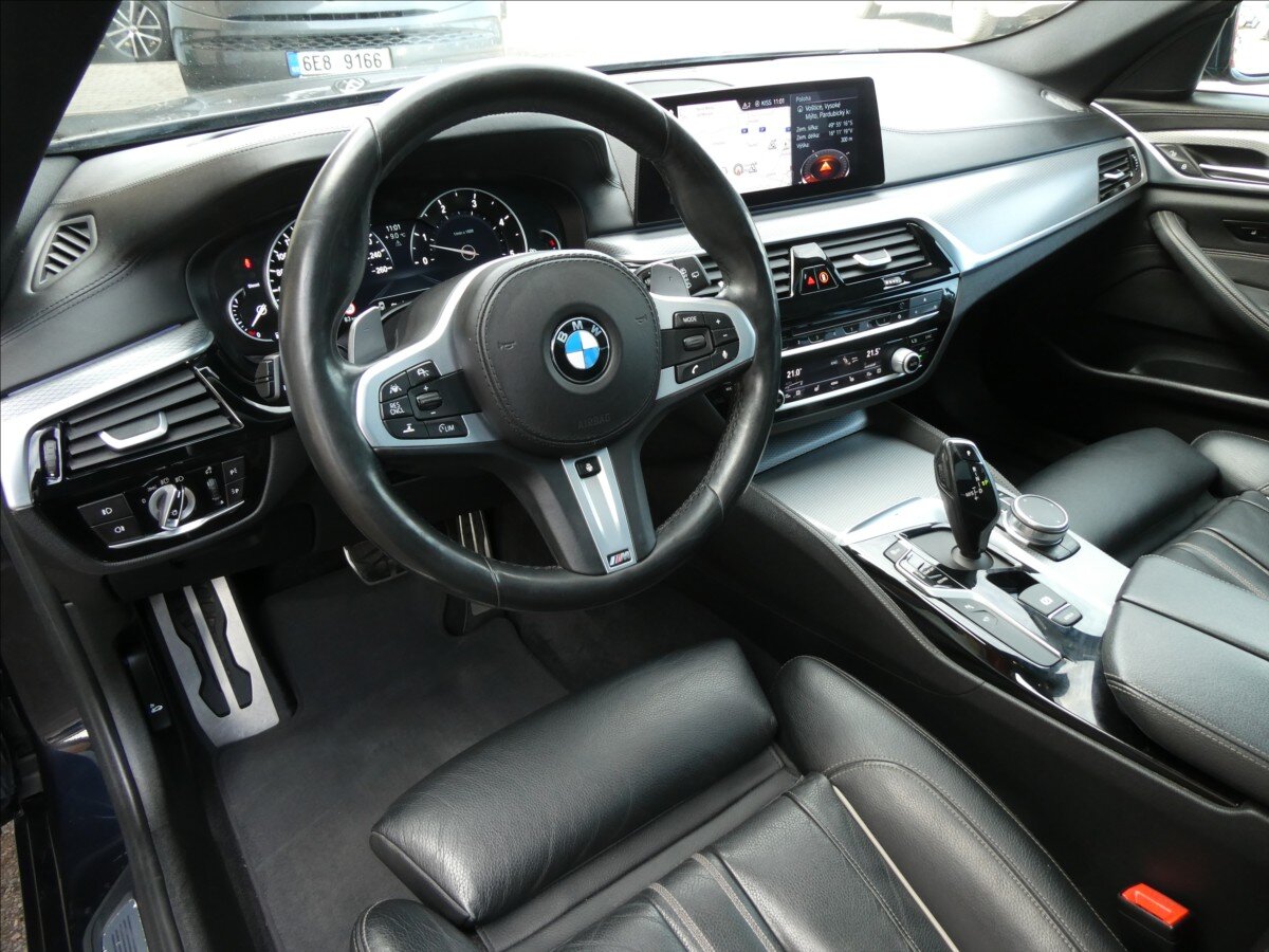 BMW Řada 5 Kombi 3,0 l 235 kw