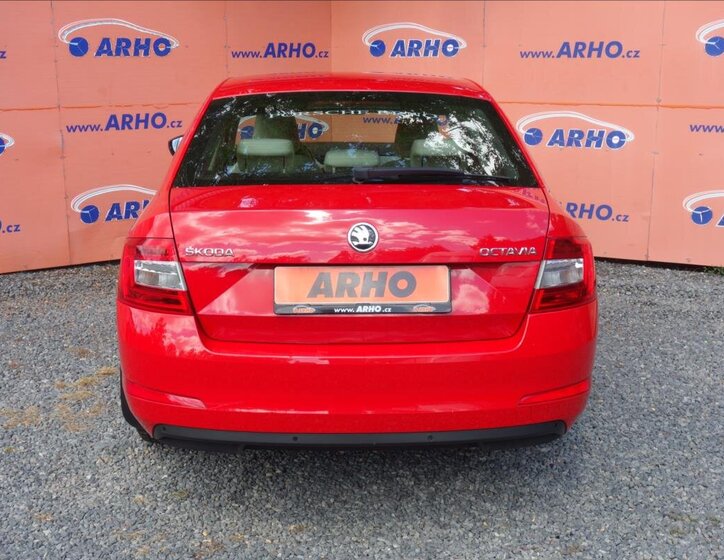 Škoda Octavia Liftback 1,6 l 81 kw