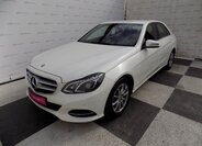 Mercedes-Benz Třídy E Sedan / Limuzína 2,1 l 125 kw