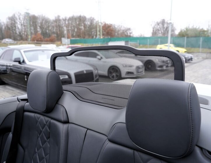 Mercedes-Benz Třídy E 17