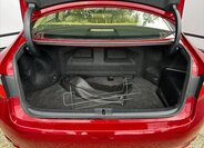 Lexus ES 300h Sedan / Limuzína 3,0 l 116 kw