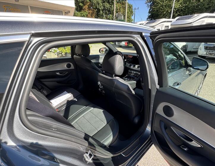 Mercedes-Benz Třídy E 6