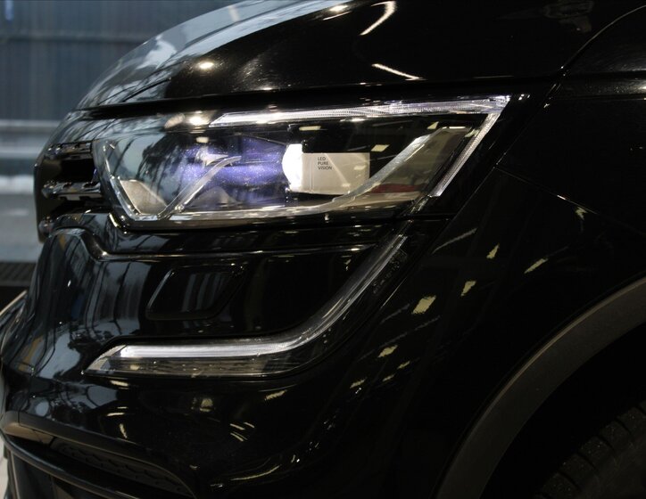 Renault Koleos SUV / Terénní 2,0 l 140 kw