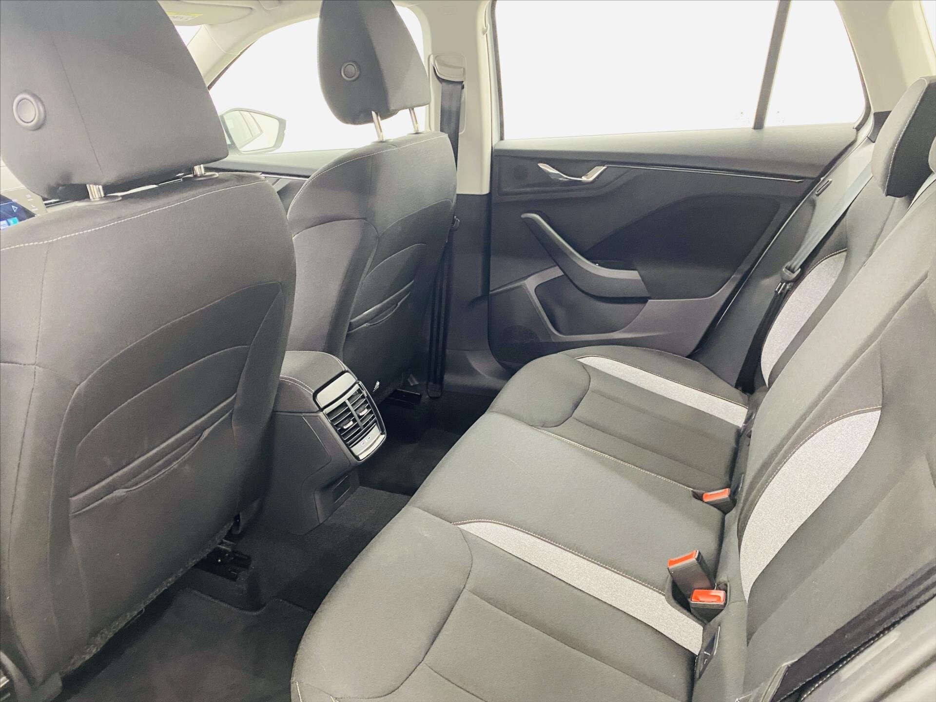 Škoda Scala Hatchback 999,0 85 kw