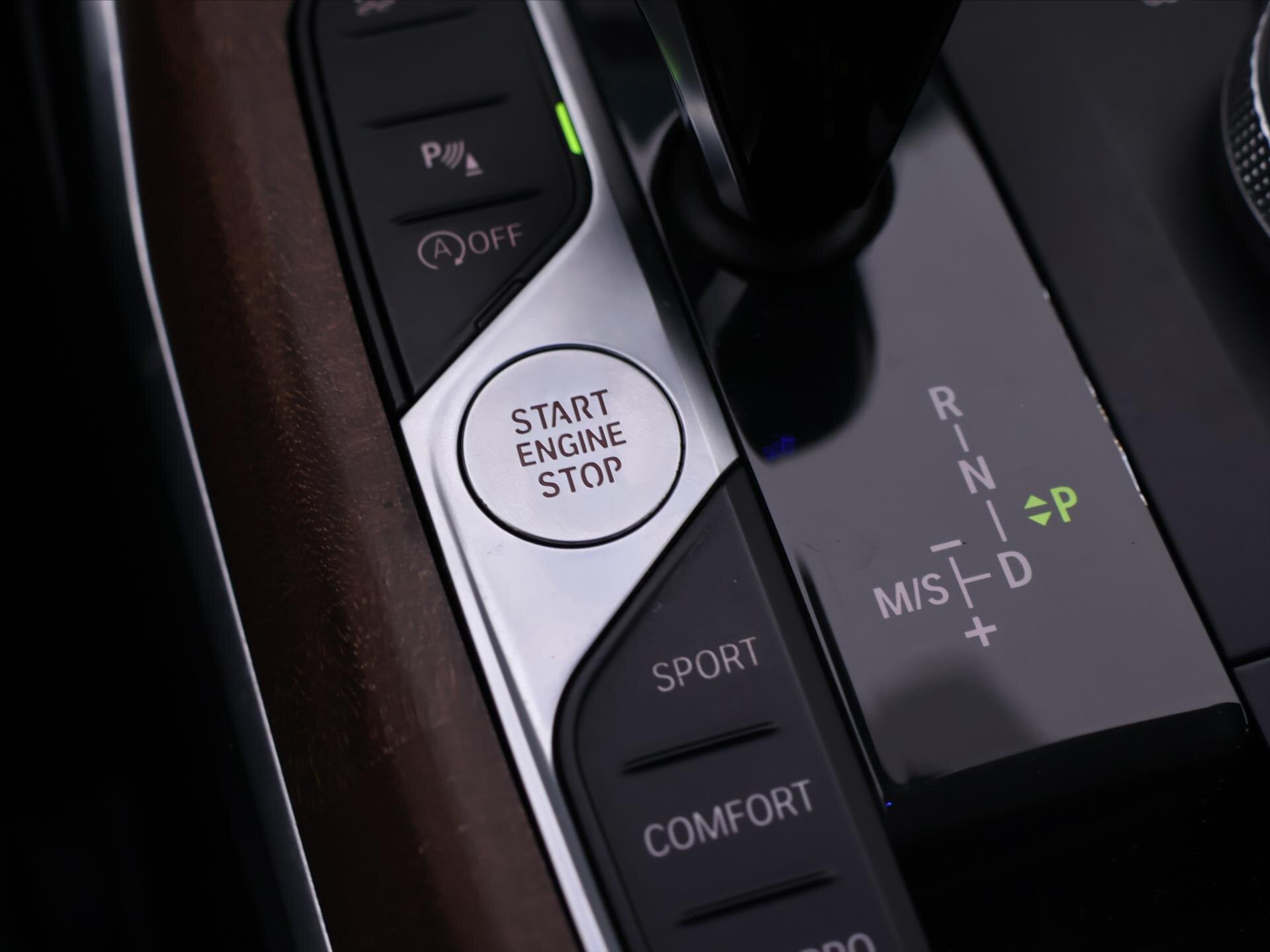 BMW Řada 3 Sedan / Limuzína 3,0 l 195 kw