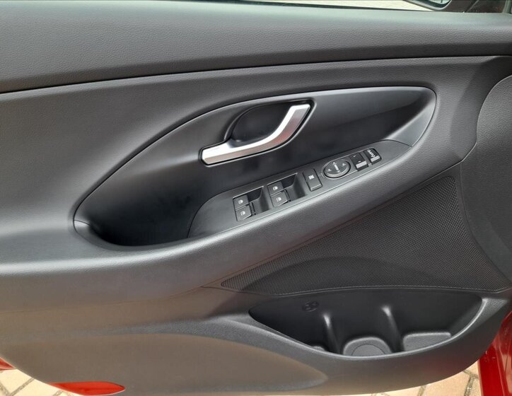 Hyundai i30 Kombi 998,0 88 kw