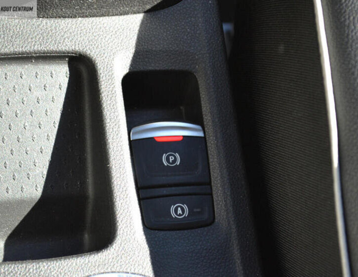 Renault Captur SUV / Terénní 1,3 l 103 kw