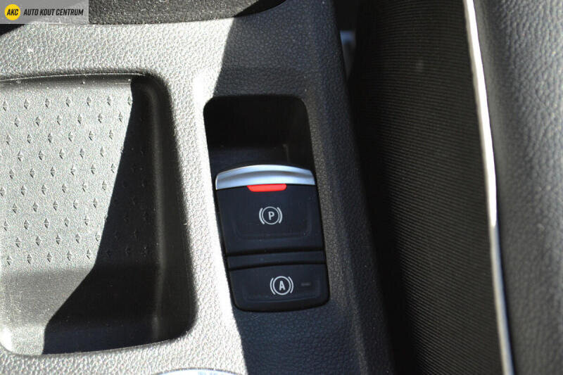 Renault Captur SUV / Terénní 1,3 l 103 kw