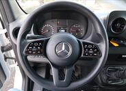 Mercedes-Benz Sprinter 16