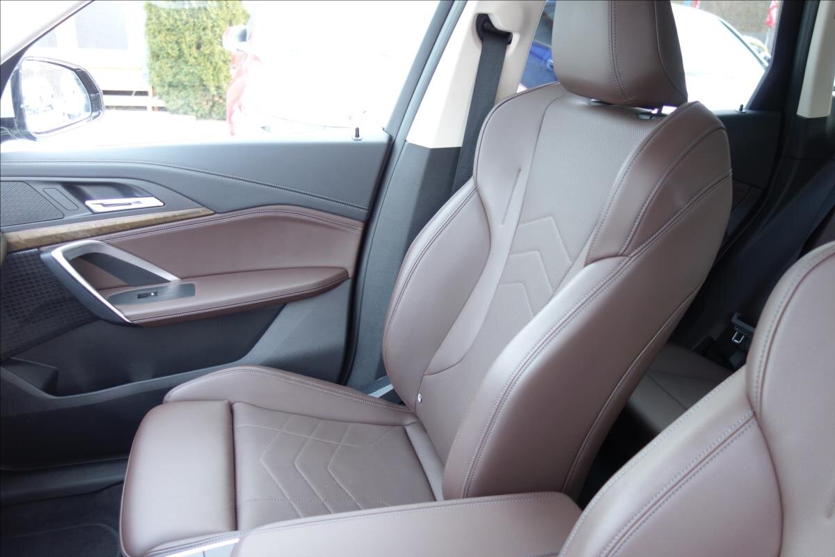 BMW X1 SUV 2,0 l 110 kw