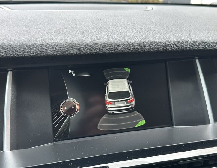 BMW X3 SUV / Terénní 2,0 l 180 kw