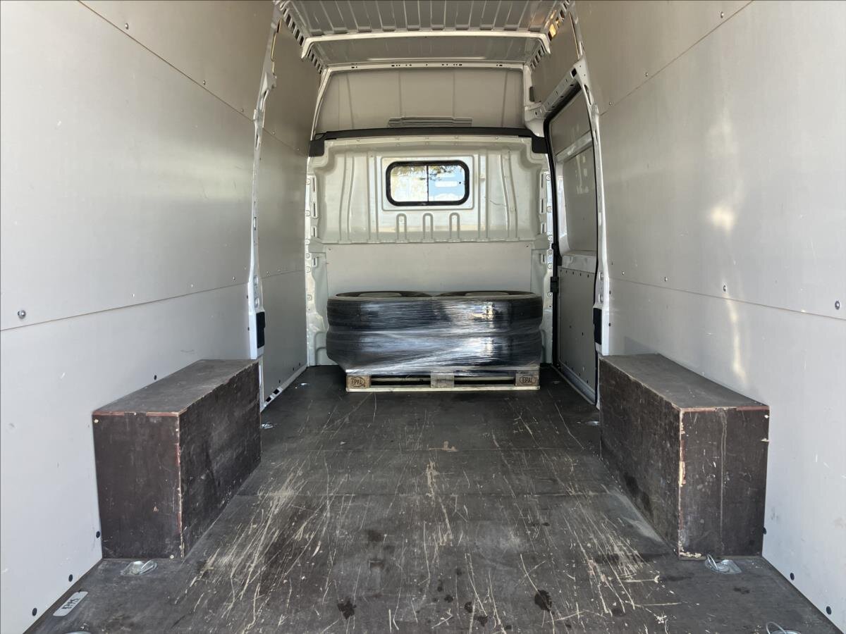 Fiat Ducato Skříň 2,3 l 118 kw