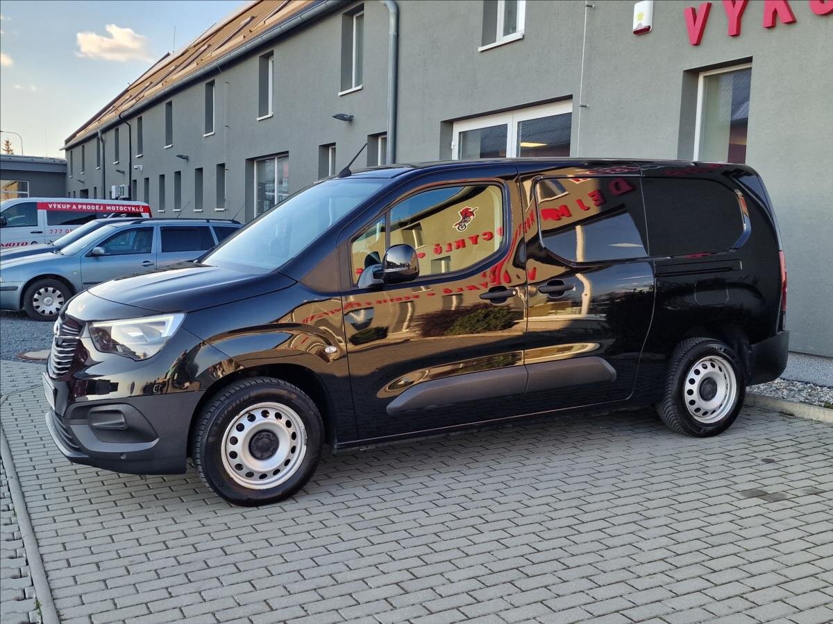 Opel Combo Skříň 1,5 l 75 kw